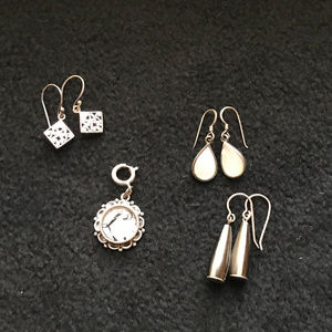 Earrings - Lot of 3
